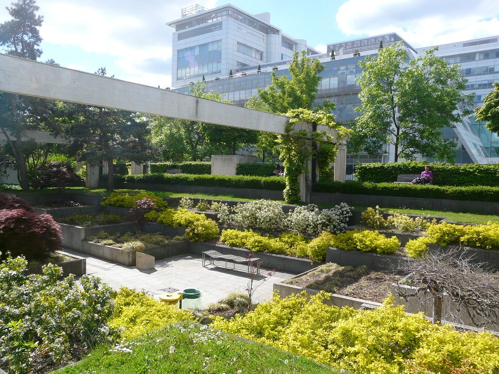 paris-roof-top-garden