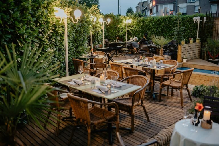 paris-rooftop-secret-garden